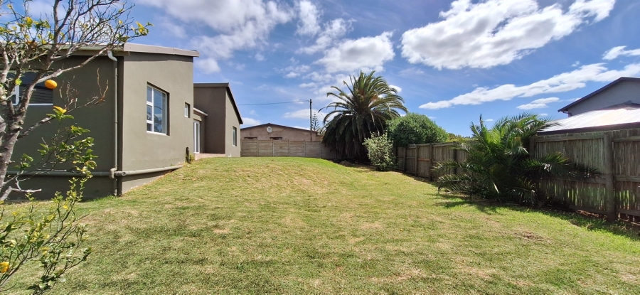 3 Bedroom Property for Sale in Albertinia Western Cape